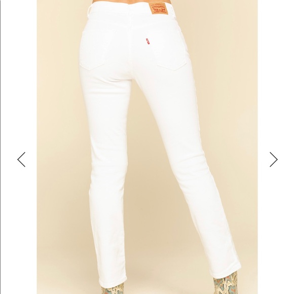 levi's classic straight mid rise